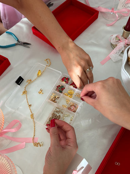 Pop Of Red - Charm Necklace DIY Set